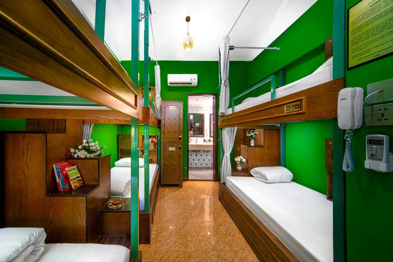 Little Charm Hanoi Hostel Εξωτερικό φωτογραφία