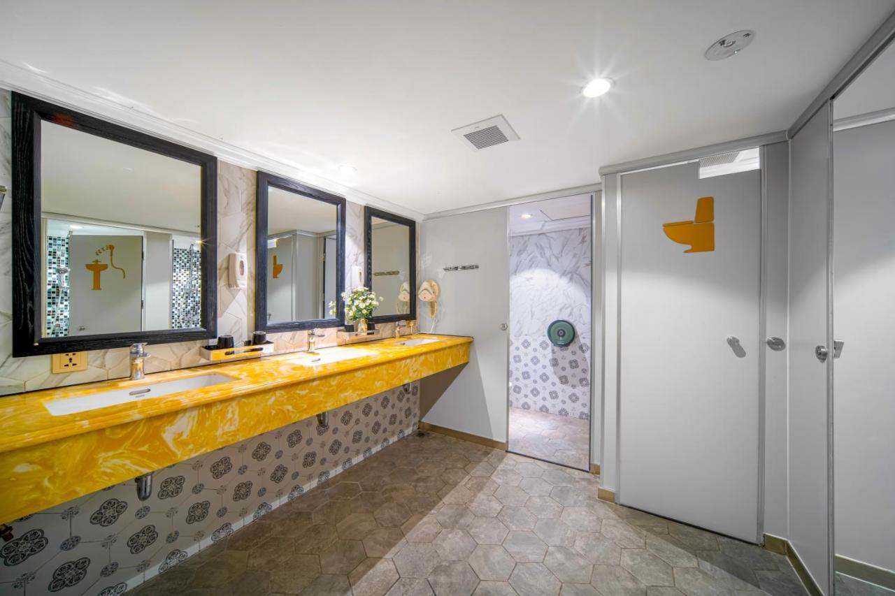 Little Charm Hanoi Hostel Εξωτερικό φωτογραφία